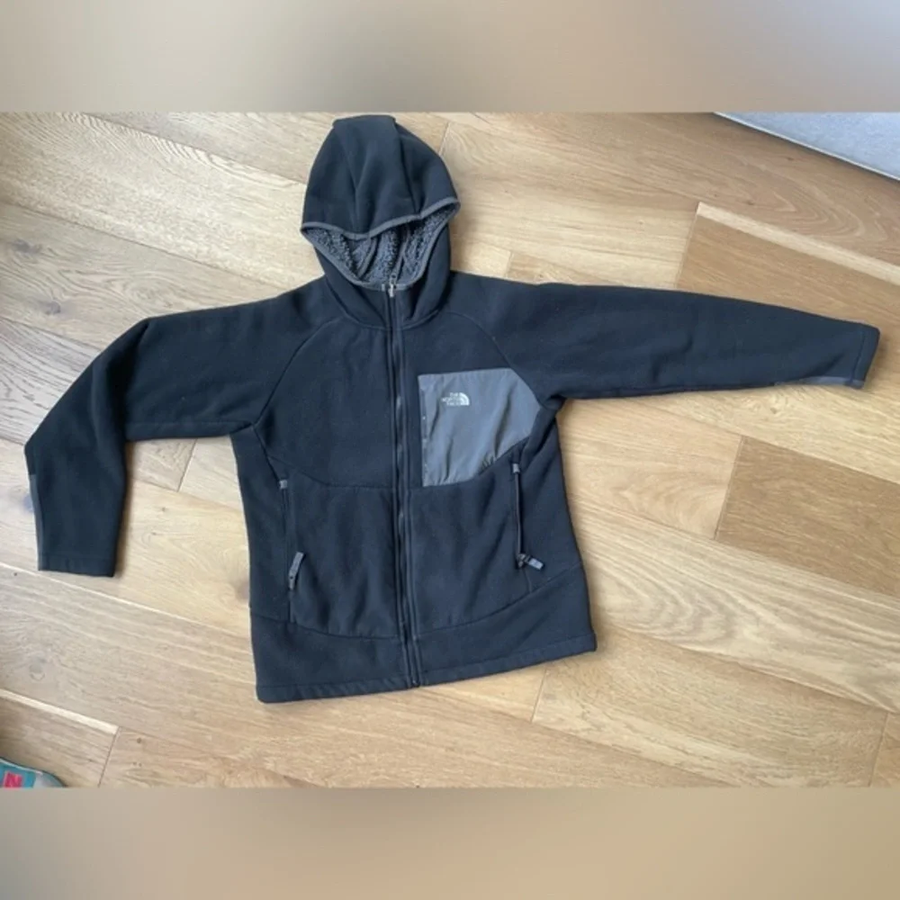 The North Face fleece jacket with hood boys large 14/16